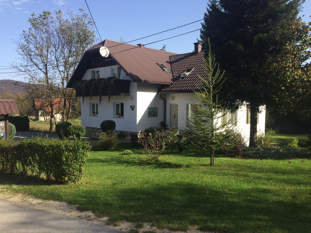 House Ana Bed & Breakfast Plitvička Jezera Eksteriør bilde